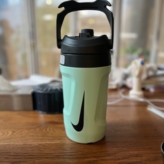 NIKE フューエルジャグ 64oz チャグ　ミントグリーン水筒の画像