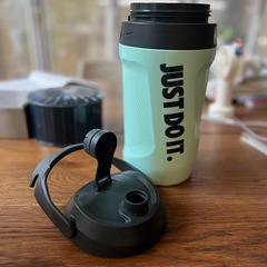 NIKE フューエルジャグ 64oz チャグ　ミントグリーン水筒の画像