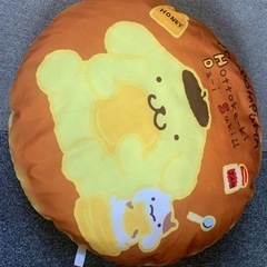 ポムポムプリンぬいぐるみの画像