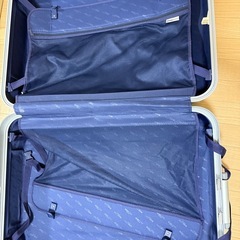 ジャンク品大型スーツケースの画像