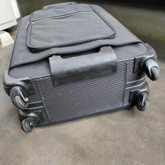 美品  キャリーケースの画像
