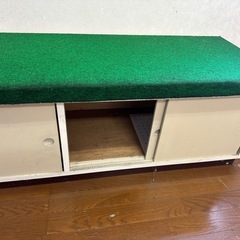 ベンチ