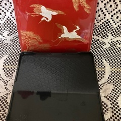 お弁当箱🍱めでたい金鶴と松竹梅＊正方形のお重弁当箱、朱色の画像