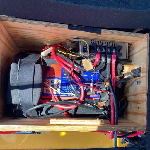 12v走行充電ソーラー充電システム一式