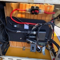 12v走行充電ソーラー充電システム一式
 の画像