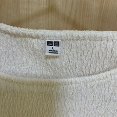 UNIQLO ノースリーブ　Lサイズ
の画像