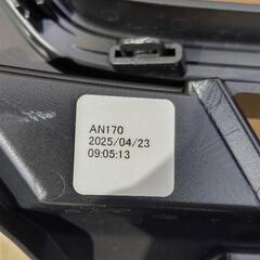 ☆スバル　レガシィアウトバック(BT)　フロントグリル　ブラック仕様。新車外しです！（現状渡し）☆の画像