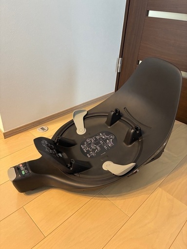 Cybex Cloud　Ti-Size＋ベースT