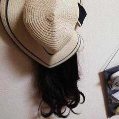 帽子つきのウィッグ　の画像