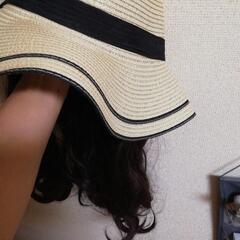 帽子つきのウィッグ　の画像