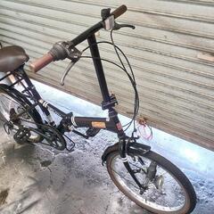自転車中古　折りたたみ　Coleman　外装6段変速　ライトリアキャリア付き　タイヤ20インチ　カラーブラックの画像