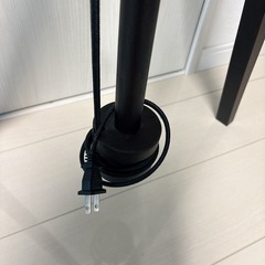 IKEA フロアランプ ラウテルスの画像