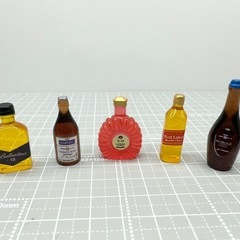 ミニチュア小物色々の画像