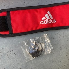 adidas アディダス　キャリーバッグ
の画像