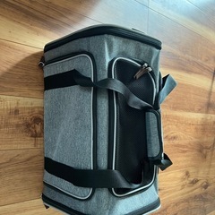 小型犬用キャリーケース　ケージにもなる優れもの！の画像