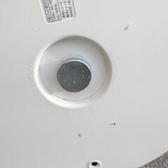 難あり　±0　デザイン性に富んだシンプル　扇風機の画像