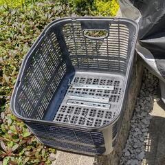 自転車後ろカゴ
