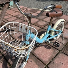 子供用自転車の画像
