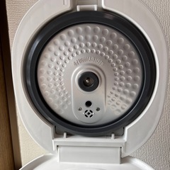 【中古美品】YAMADASELECT 炊飯器 YRC-M05H1 炊飯器　3合の画像