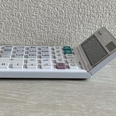 【SHARP】普通電卓 ホワイト ナイスサイズタイプ 12桁 EL-N432-Xの画像