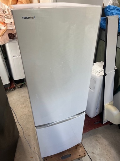 2017年製TOSHIBA2ドア冷蔵庫171L/※野菜トレー欠品
