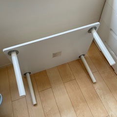 【最終値下げ】ニトリ　テーブル　白の画像