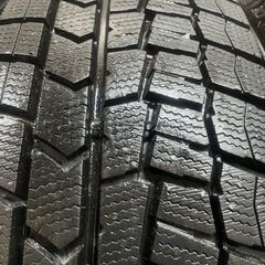 【走行短め】2024年製 DUNLOP WINTER MAXX WM02 185/65R15 15インチ スタッドレス 4本 ノート フリード カローラフィールダー等　(MTN701)クレジットカード QRコード決済可能の画像