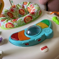 フィッシャープライス 歩行器の画像