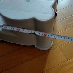 踏台　踏み台　ベビー　お年寄り　脚立の画像