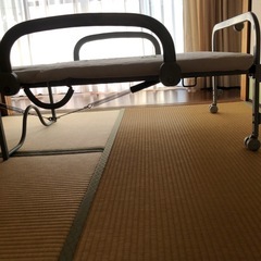 電動介護ベッドの画像