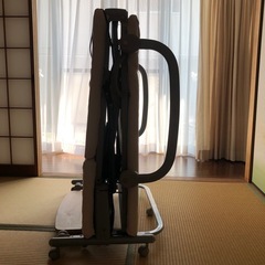 電動介護ベッドの画像