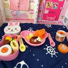 メルちゃんのおもちゃセット
の画像