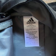 adidas リュック 子供
の画像