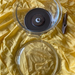電子レンジ用ガラス調理器具　蓋付きの画像