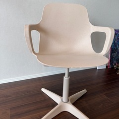 【IKEAいす】美品　仕事作業用 ベージュ　の画像