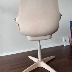 【IKEAいす】美品　仕事作業用 ベージュ　の画像