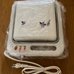   卓上鍋and加温トレーセット　新品未使用品の画像