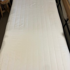 無印良品　足付きマットレスシングルの画像