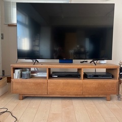 テレビボード