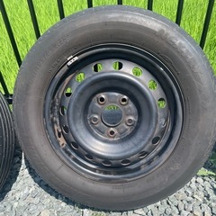 ノーマルタイヤ　15インチ　195 65R15 の画像