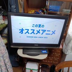 32インチのTOSHIBA製LCDテレビレグザ　 HDMI接続端子付き。の画像