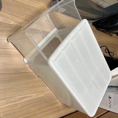 衣装ケースの画像