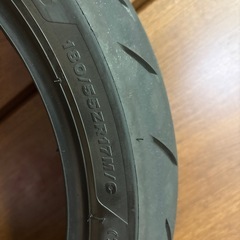 ブリヂストン　s23　　リアタイヤの画像