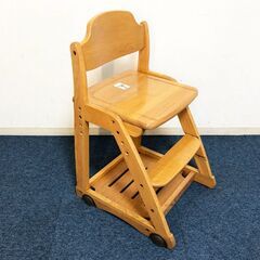 イトーキ木製チェア 天然木ナラ材 ライトブラウン学習チェア シンクロ調節機能・沈み込み式キャスター・スノコトレー付き ITOKI HOMEの画像