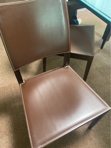 カリガリス　ガラスダイニングテーブル　レザーチェア4脚セット　オフィス用家具