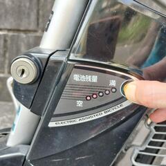 最終値下げ!! 電動アシスト自転車 Panasonic vivi TX シルバー 前後バスケット付きの画像