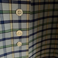 ブルックスブラザーズのボタンダウンのシャツの画像