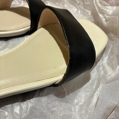 新品未使用ジェリービーンズ　サンダルの画像