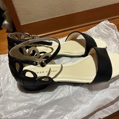 新品未使用ジェリービーンズ　サンダルの画像