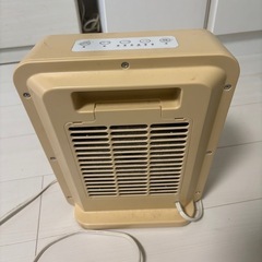 電気ファンヒーター2点の画像
